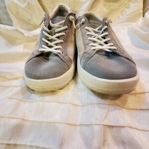 Hey Dude Karina Suede Gray Casual Sneakers Size 10